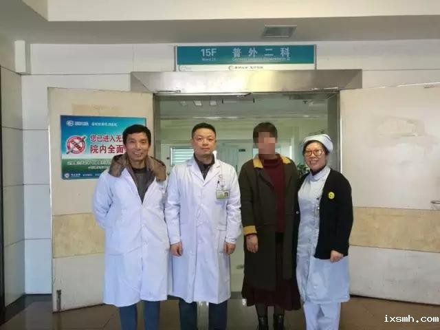 告别“自杀式”疤痕   乳晕开个孔扫清甲状腺结节