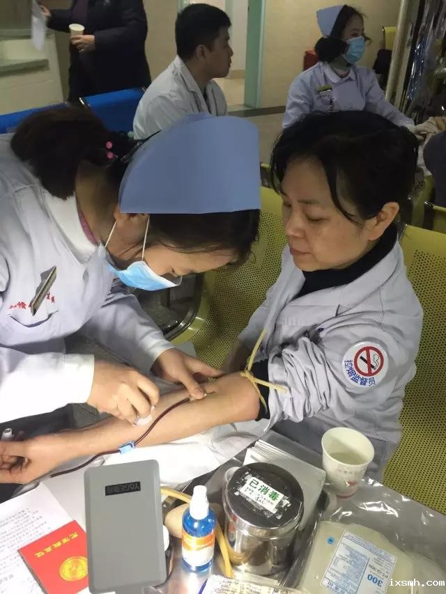 血量有限，爱心无限——raybet在线官网开展无偿献血活动