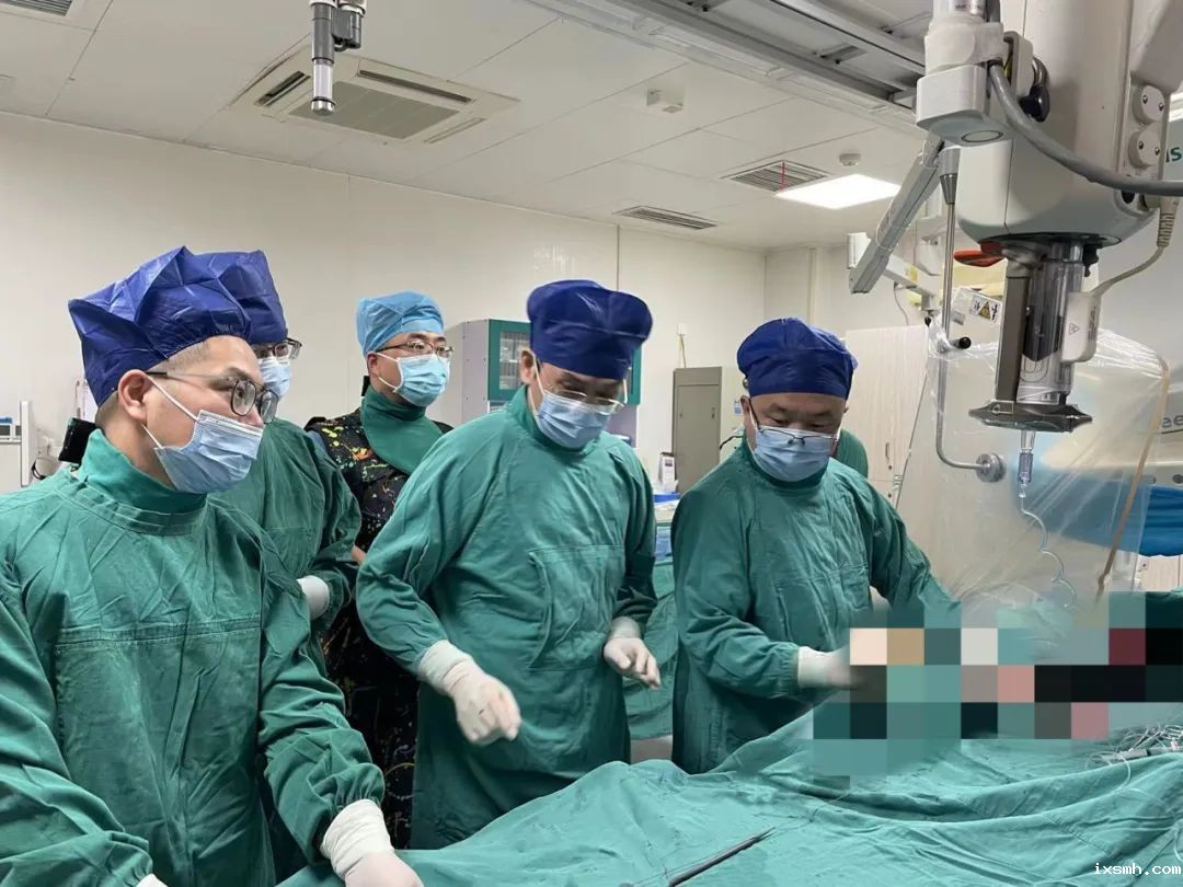 不开胸 湘潭八旬娭毑心脏成功换“门”
