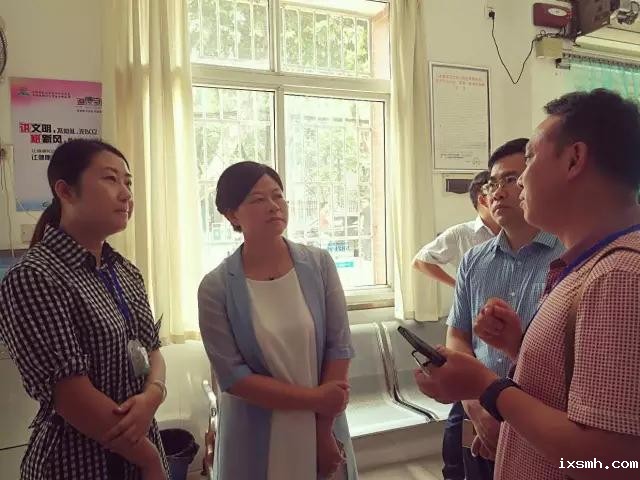 副市长刘永珍实地检查督导岳塘街道社区卫生服务中心工作