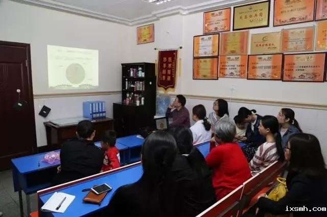世界哮喘日，为儿童送健康 raybet在线官网儿科举办义诊及健康讲座活动